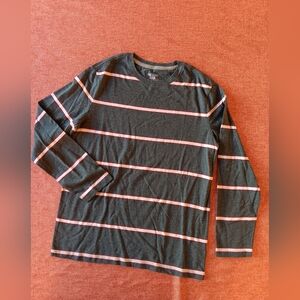 Old navy girls size xl 100% cotton long sleeve t shirt